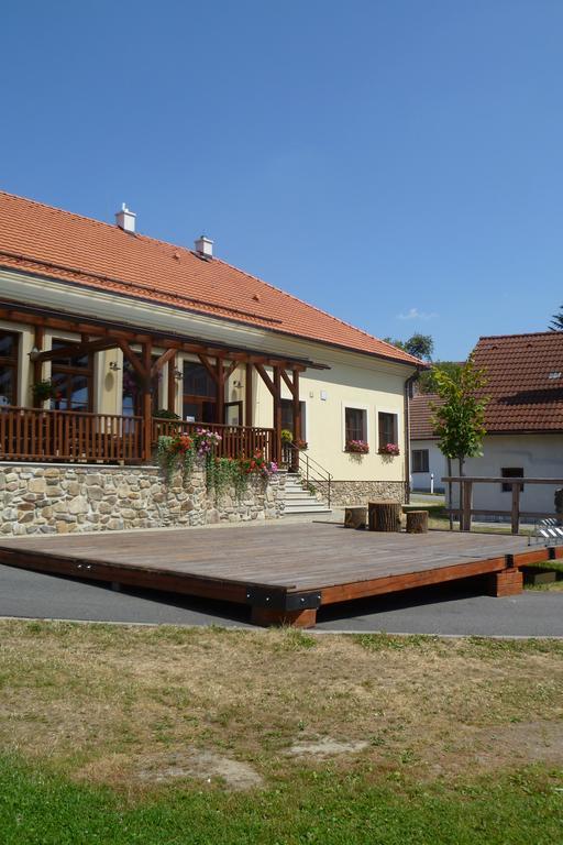 Penzion U Rudolfu Vlasenice Εξωτερικό φωτογραφία